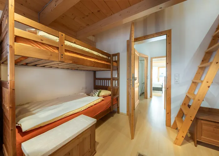 Haus Alpenruhe Dom wakacyjny Konigsleiten